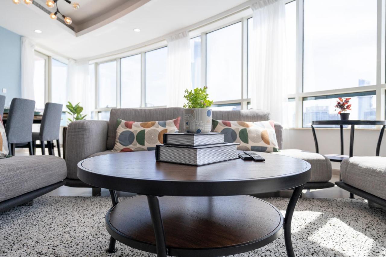 अपार्टमेंट Heaven Crest Marina - 4 Bedroom With Marina View Near Jbr Beach, Free Parking, Wi-fi, Gym And Pool Dubai